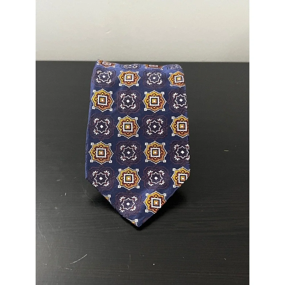 Canali Mens Navy Blue Gold Silk Geometric Medallion Necktie Made in Italy